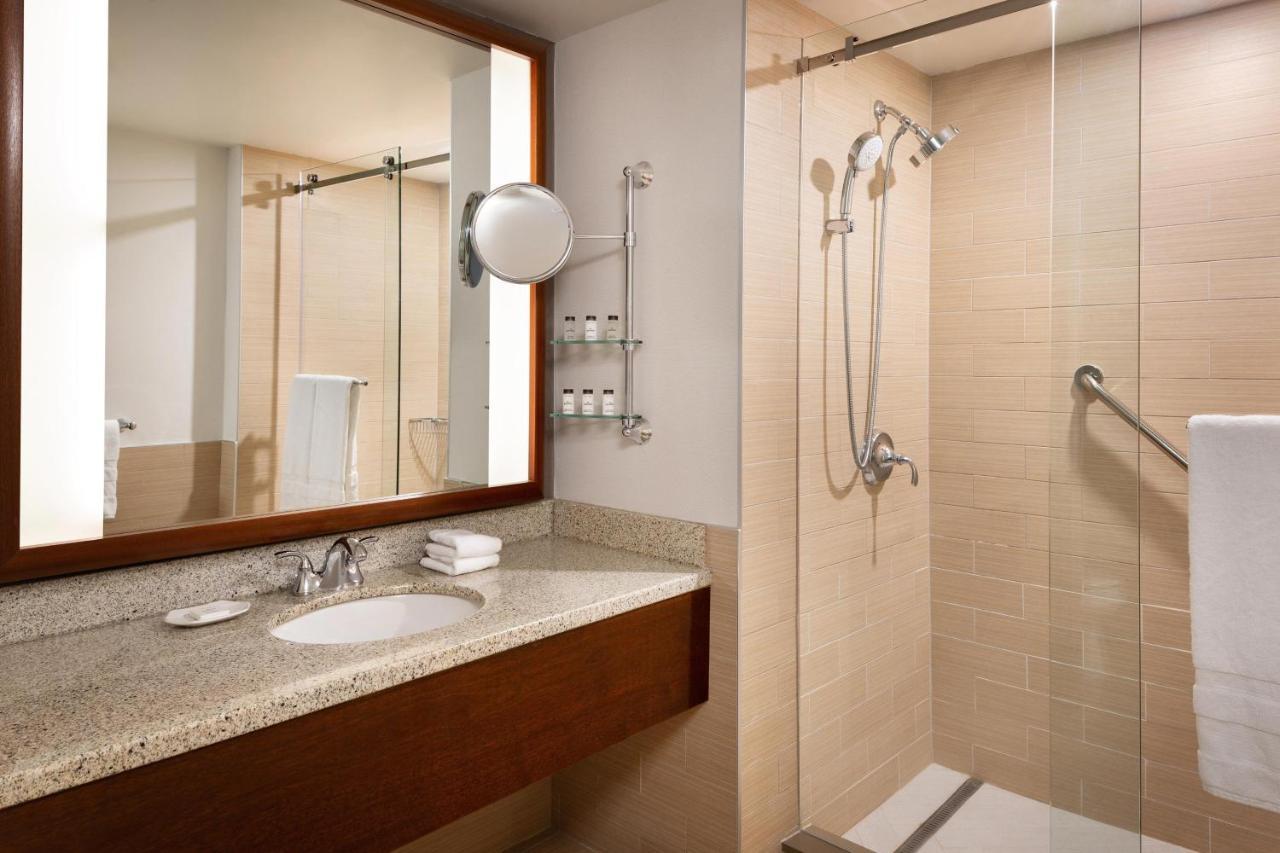 Sheraton Vancouver Airport Hotel Richmond Eksteriør billede
